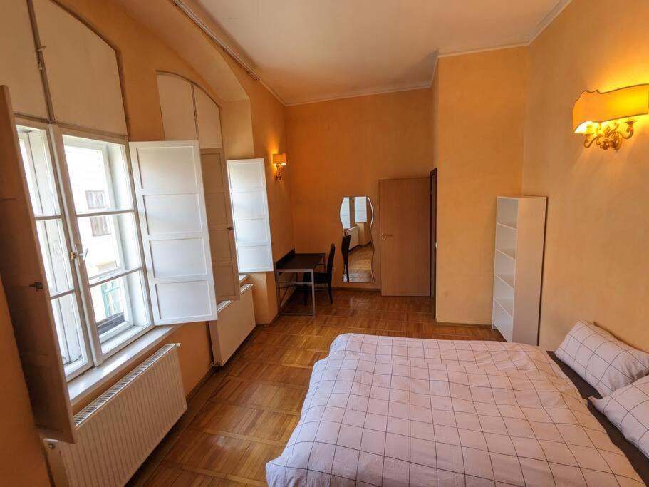 Boheme Central Apartment تيميشورا المظهر الخارجي الصورة